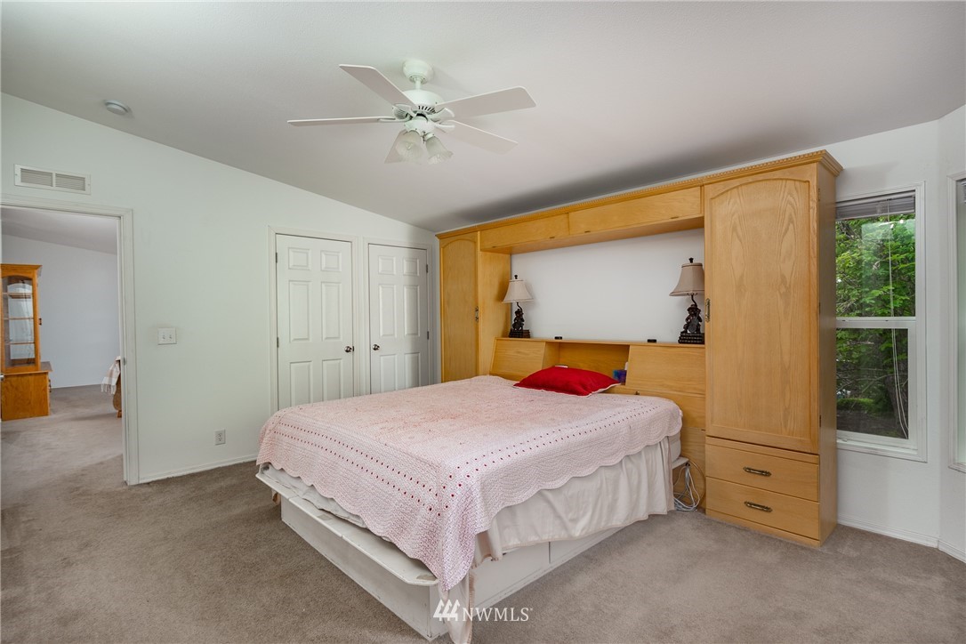 1428 North View Road Oak Harbor, WA 98277 - Photo 19 of 32 Gallery Image 19