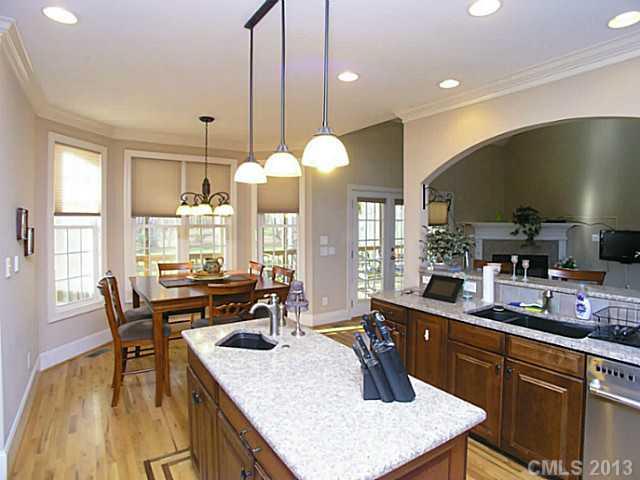 183 Evening Shadow Road Lake Wylie, SC 29710 - Photo 3 of 16 Gallery Image 3