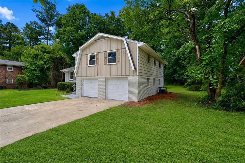 4135 Moore Road Conley, GA 30288 - Photo 2 of 24