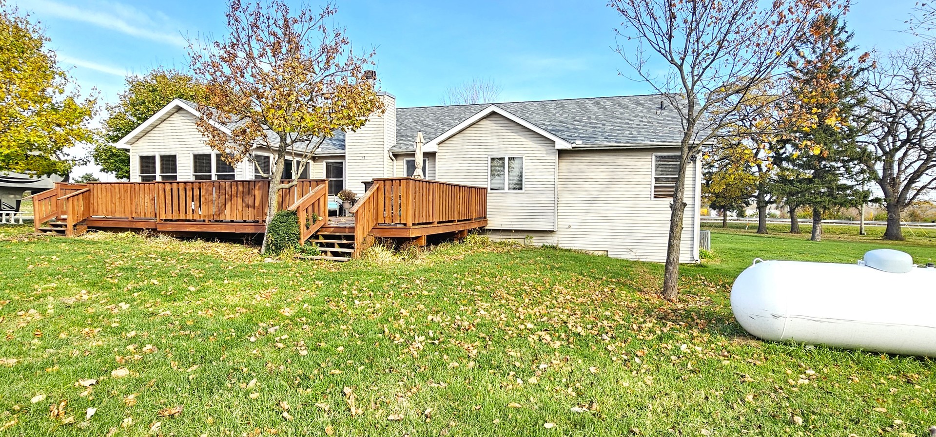 22116 Southwest Frontage Road Shorewood, IL 60404 - Photo 7 of 35 a view of a house with backyard and a tree