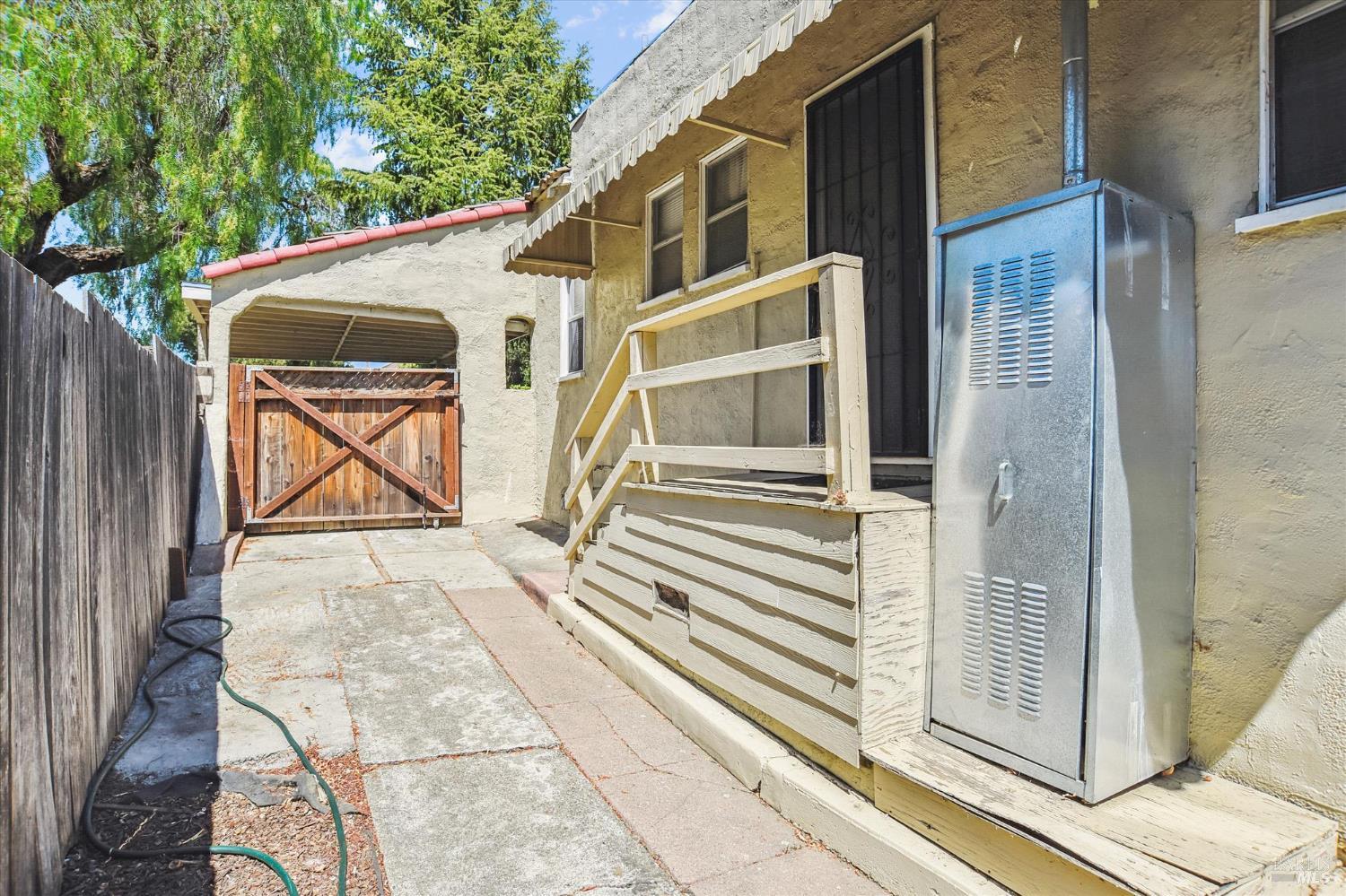 853 Benicia Road Vallejo, CA 94591 - Photo 23 of 30