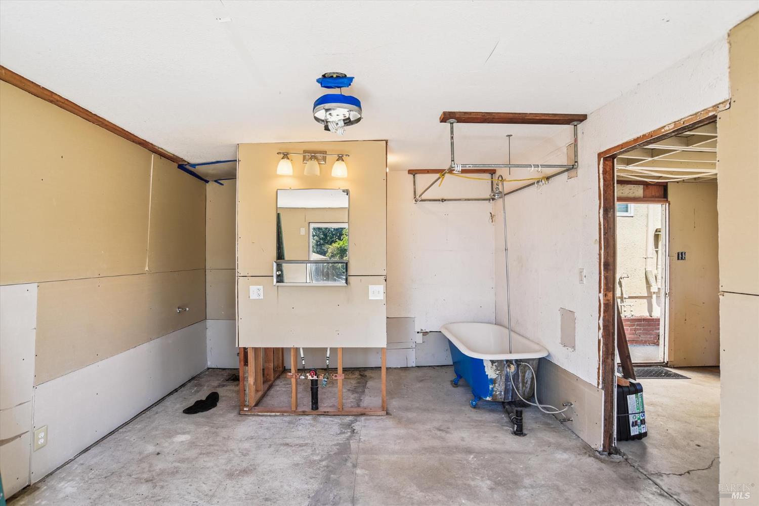 853 Benicia Road Vallejo, CA 94591 - Photo 28 of 30