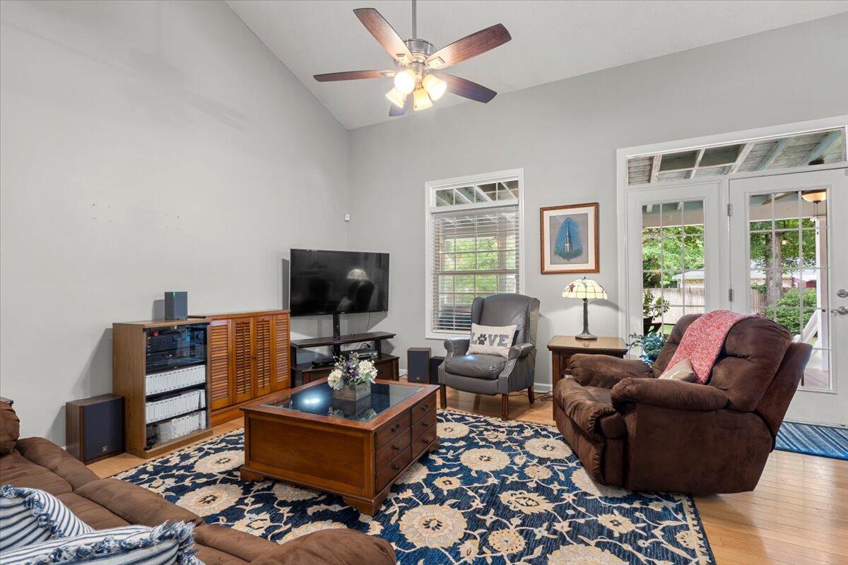 310 Silverhill Road Walterboro, SC 29488 - Photo 15 of 70 Lots of Natural Light