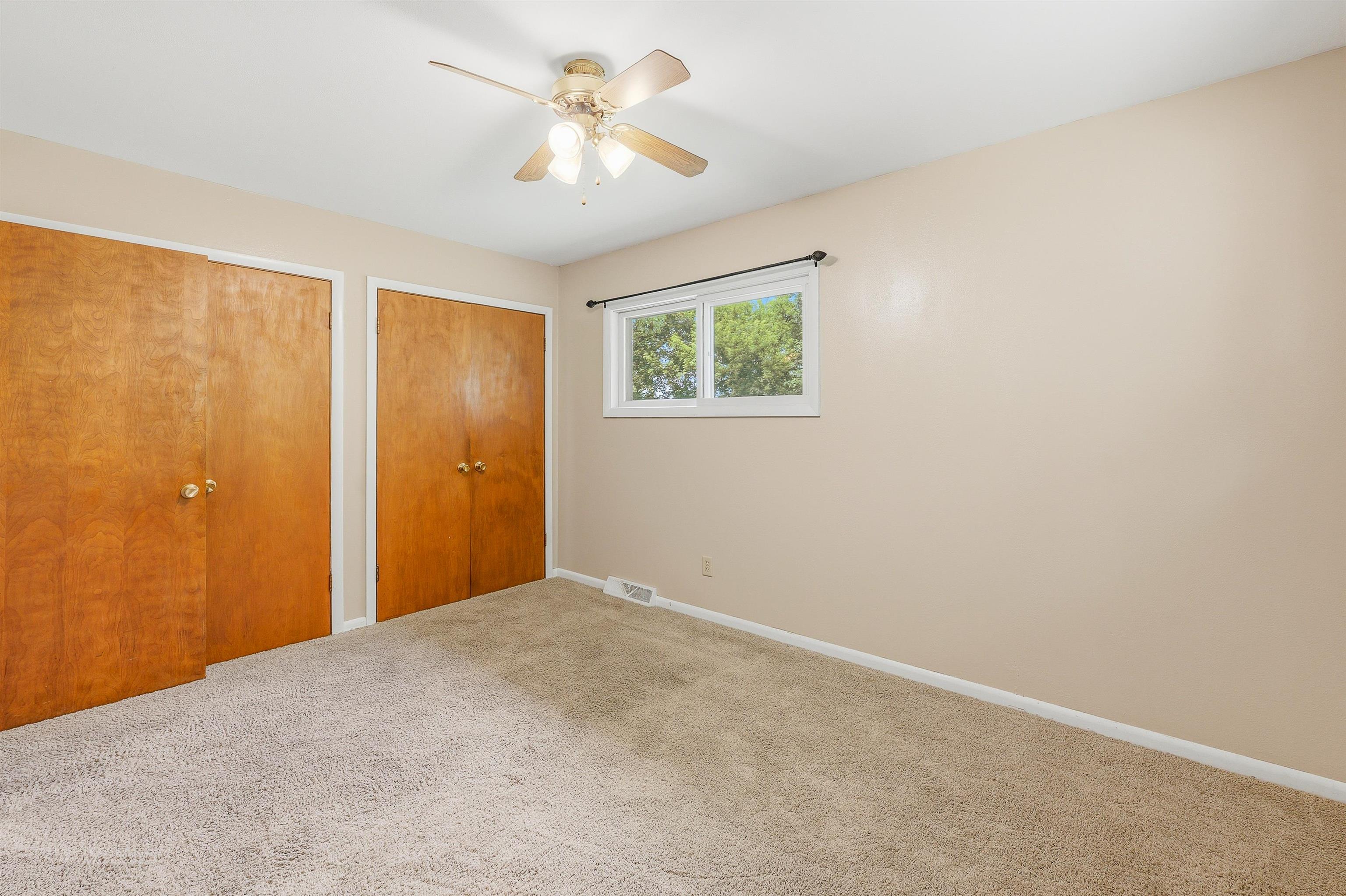 W6878 Riverbend Road Fond du Lac, WI 54937 - Photo 20 of 37