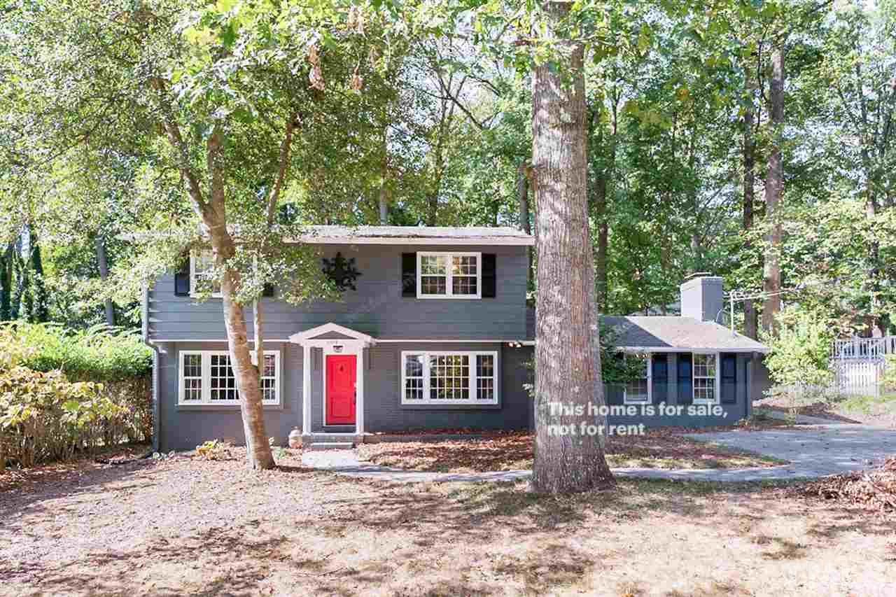 604 Dartmouth Road Raleigh, NC 27609 - Photo 1 of 26