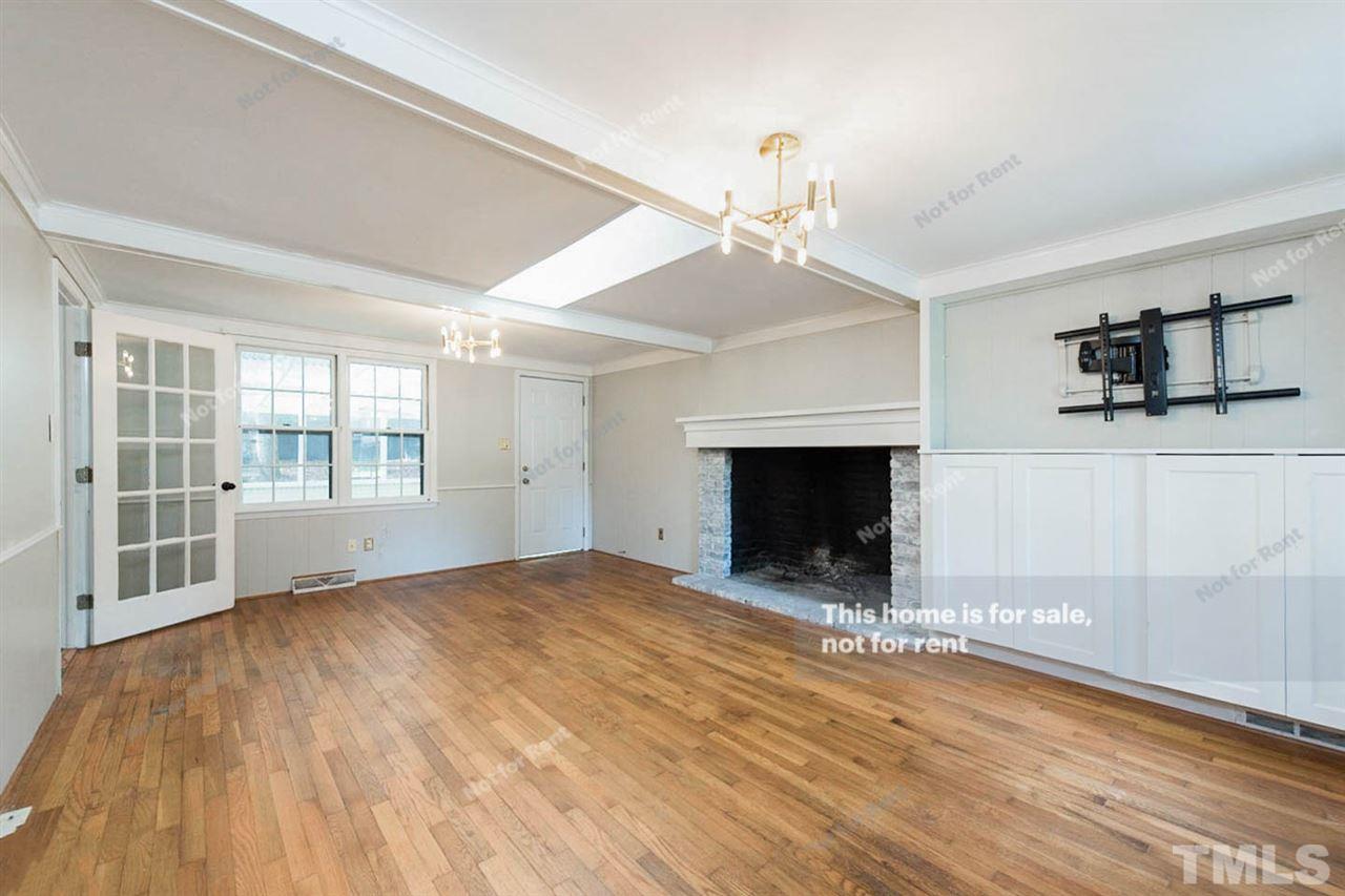 604 Dartmouth Road Raleigh, NC 27609 - Photo 3 of 26