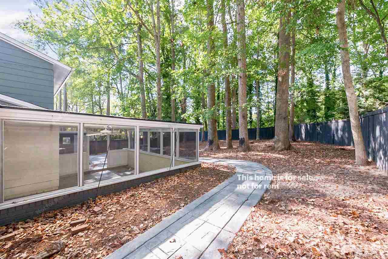 604 Dartmouth Road Raleigh, NC 27609 - Photo 21 of 26