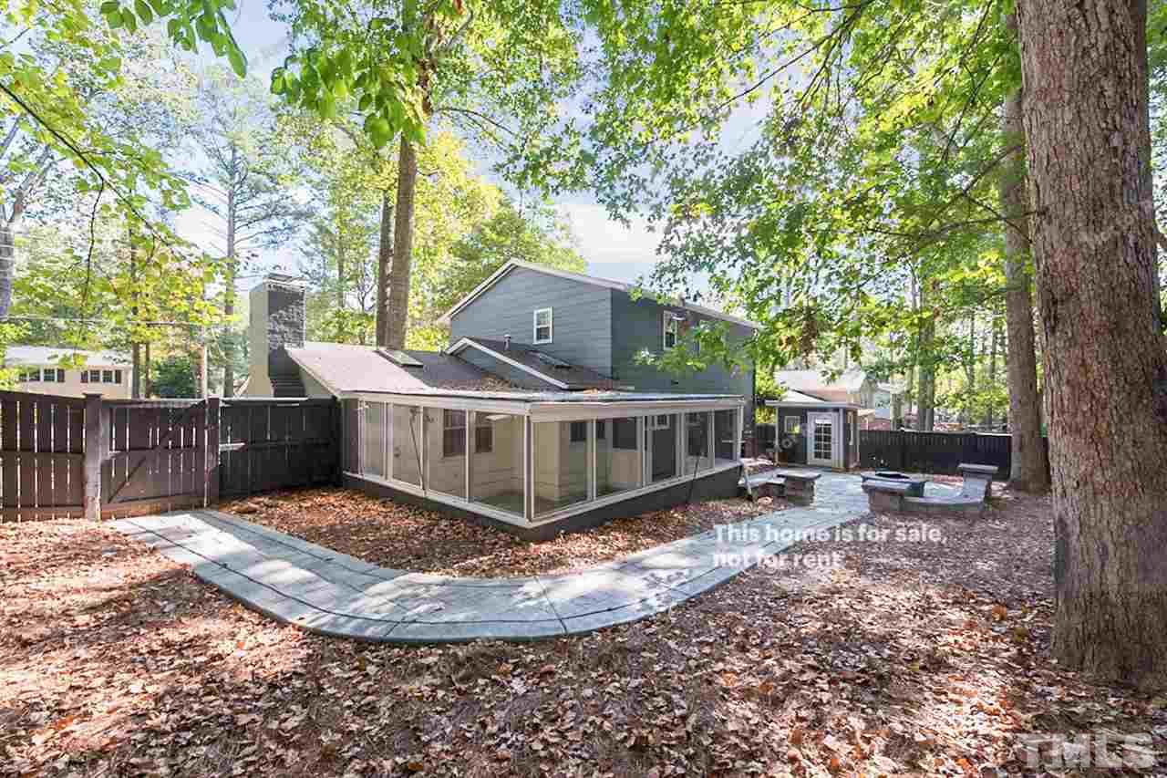 604 Dartmouth Road Raleigh, NC 27609 - Photo 5 of 26
