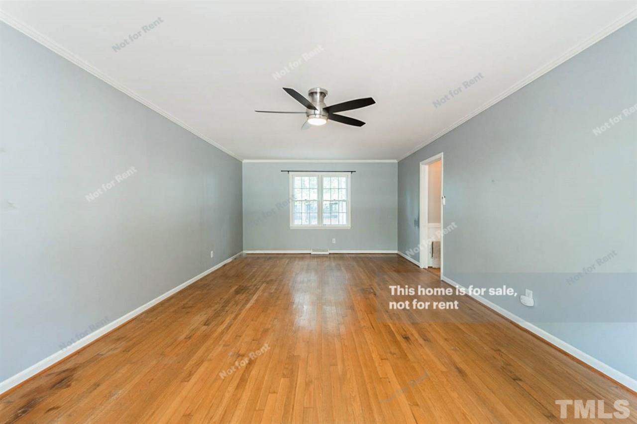 604 Dartmouth Road Raleigh, NC 27609 - Photo 9 of 26