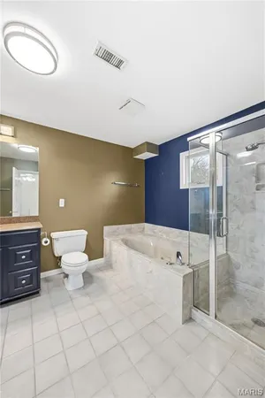 $219,900 | 4501 Eli Drive, Unit I, St. Louis, MO 63128