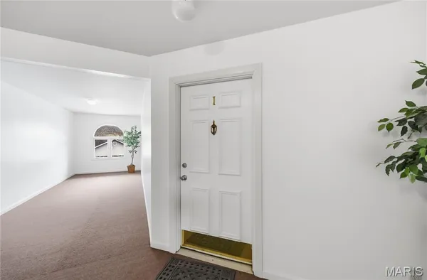 $219,900 | 4501 Eli Drive, Unit I, St. Louis, MO 63128