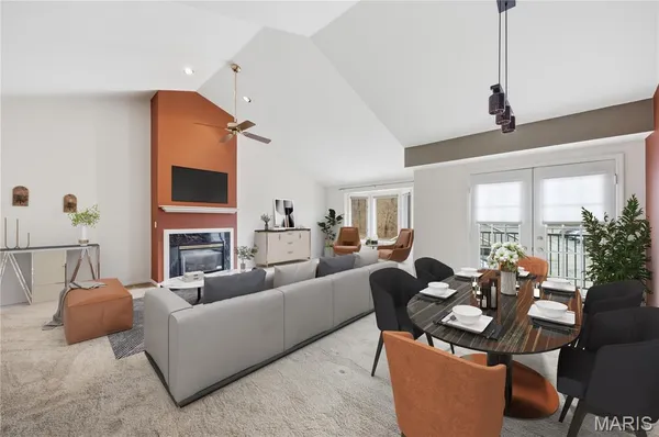$219,900 | 4501 Eli Drive, Unit I, St. Louis, MO 63128