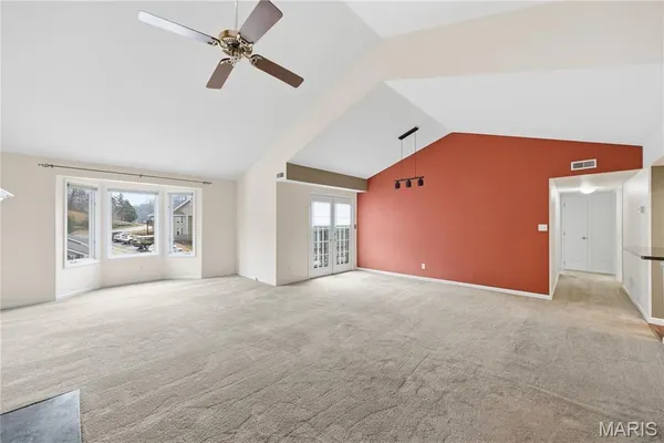 $219,900 | 4501 Eli Drive, Unit I, St. Louis, MO 63128