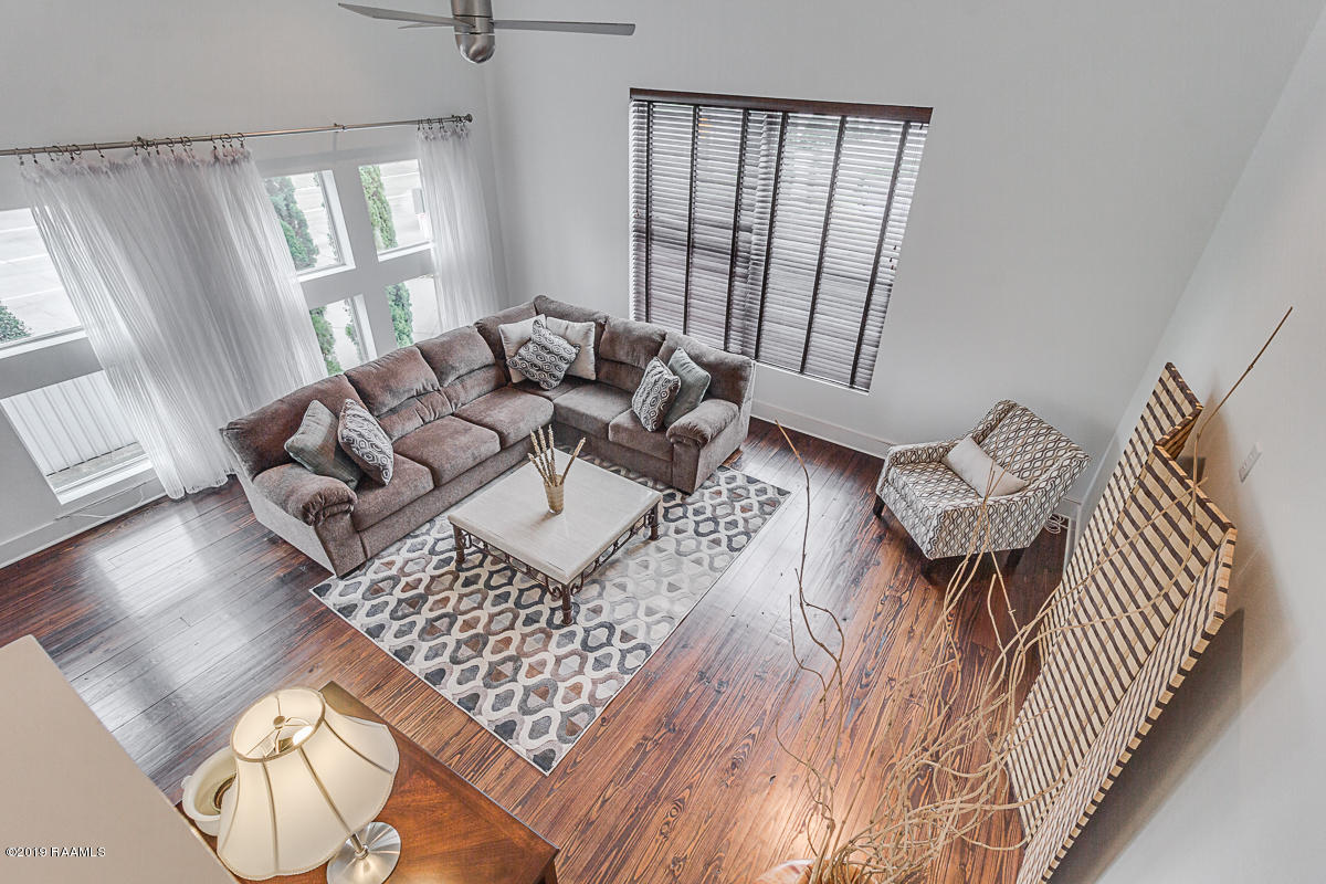 1201 South College Road, Unit 1 Lafayette, LA 70503 - Photo 23 of 36 1201 S. College - Loft #1-9818