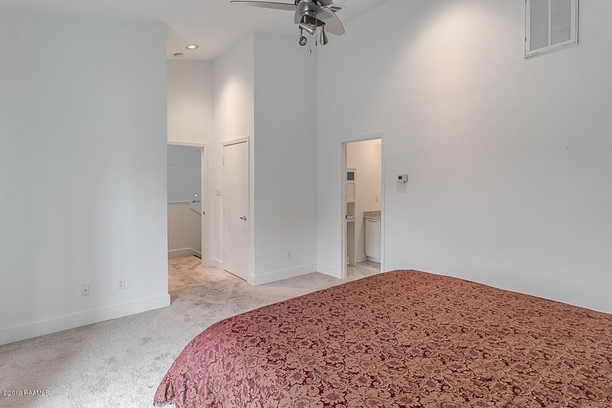 1201 South College Road, Unit 1 Lafayette, LA 70503 - Photo 27 of 36 1201 S. College - Loft #1-9842