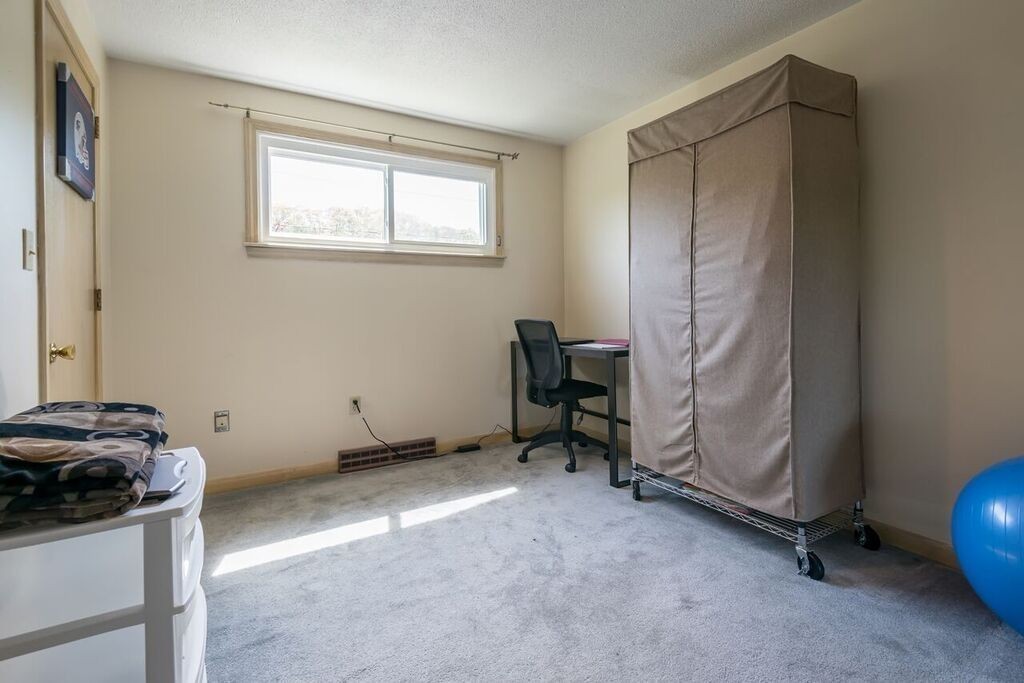 379 Cedar Brook Road Lynn, MA 01904 - Photo 19 of 24 Gallery Image 19