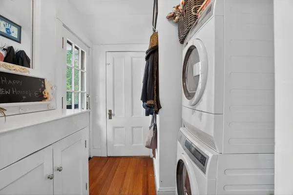 $1,325,000 | 642 Worcester Street, Wellesley, MA 02482