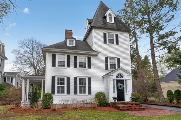 $1,325,000 | 642 Worcester Street, Wellesley, MA 02482