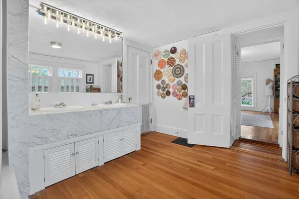 $1,325,000 | 642 Worcester Street, Wellesley, MA 02482