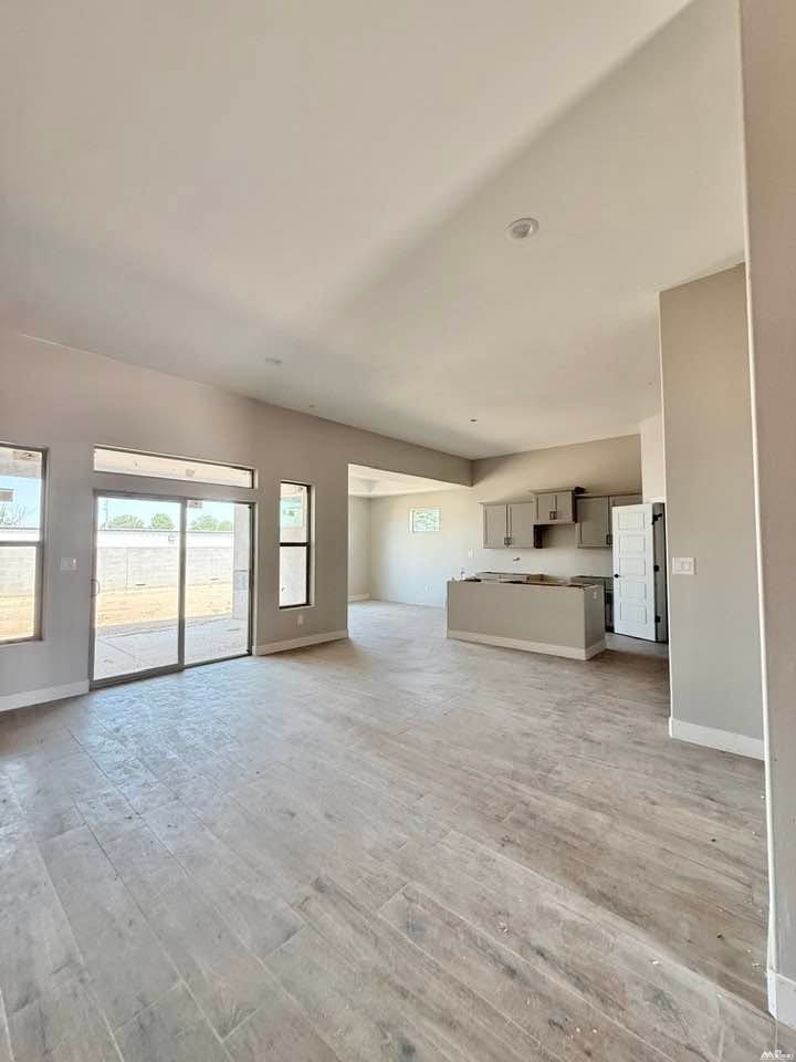 708 Ruby Carlsbad, NM 88220 - Photo 6 of 15 Gallery Image 6