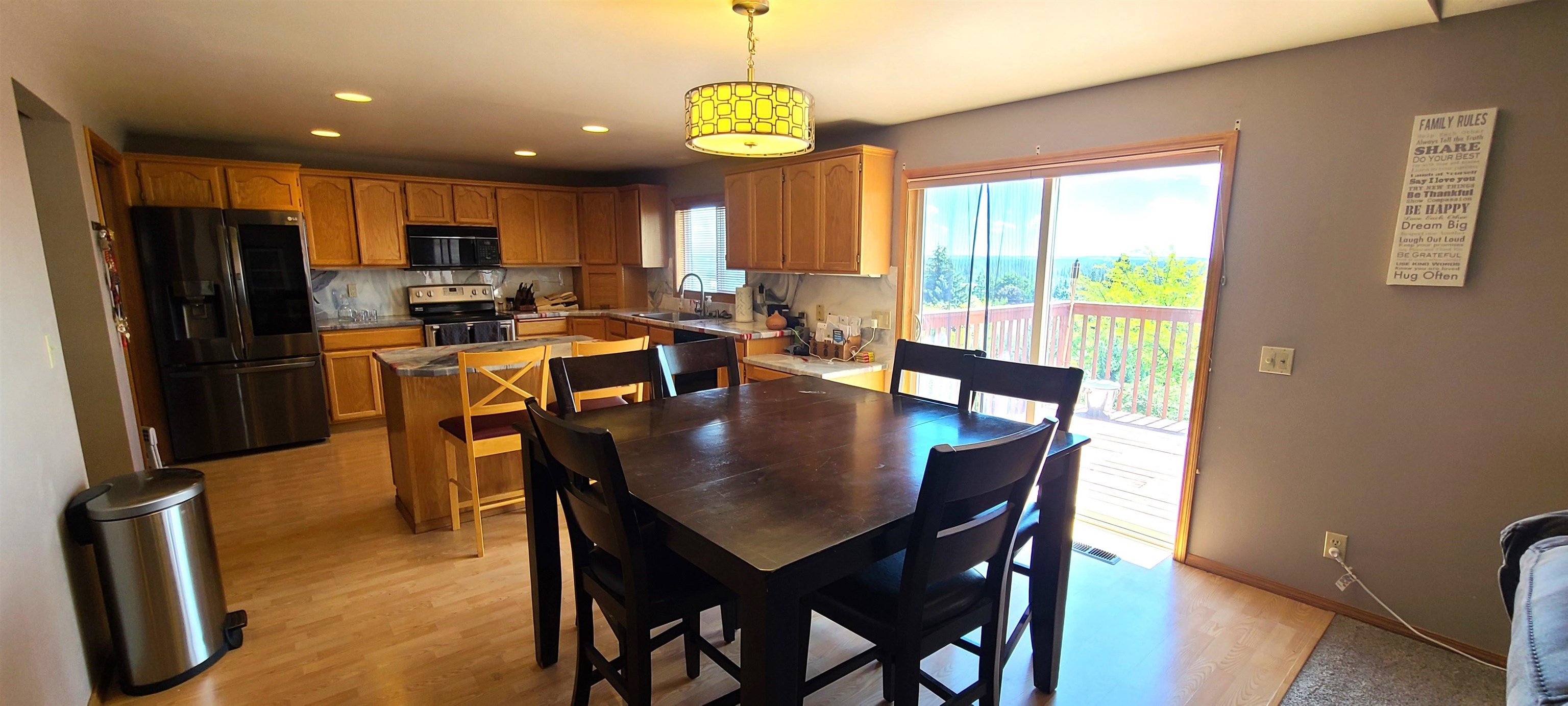 1542 Ridgeview Drive Cheney, WA 99004 - Photo 4 of 17 Gallery Image 4
