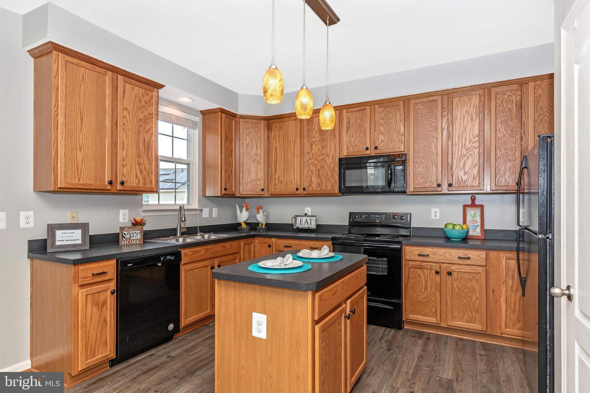 12944 Yellow Jacket Road Hagerstown, MD 21740 - Photo 13 of 42 Center Island Kitchen