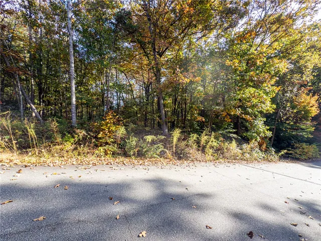 $37,000 | 0 Bay Drive, Fair Play, SC 29643