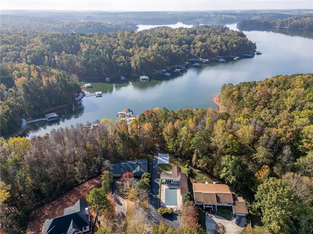 $37,000 | 0 Bay Drive, Fair Play, SC 29643