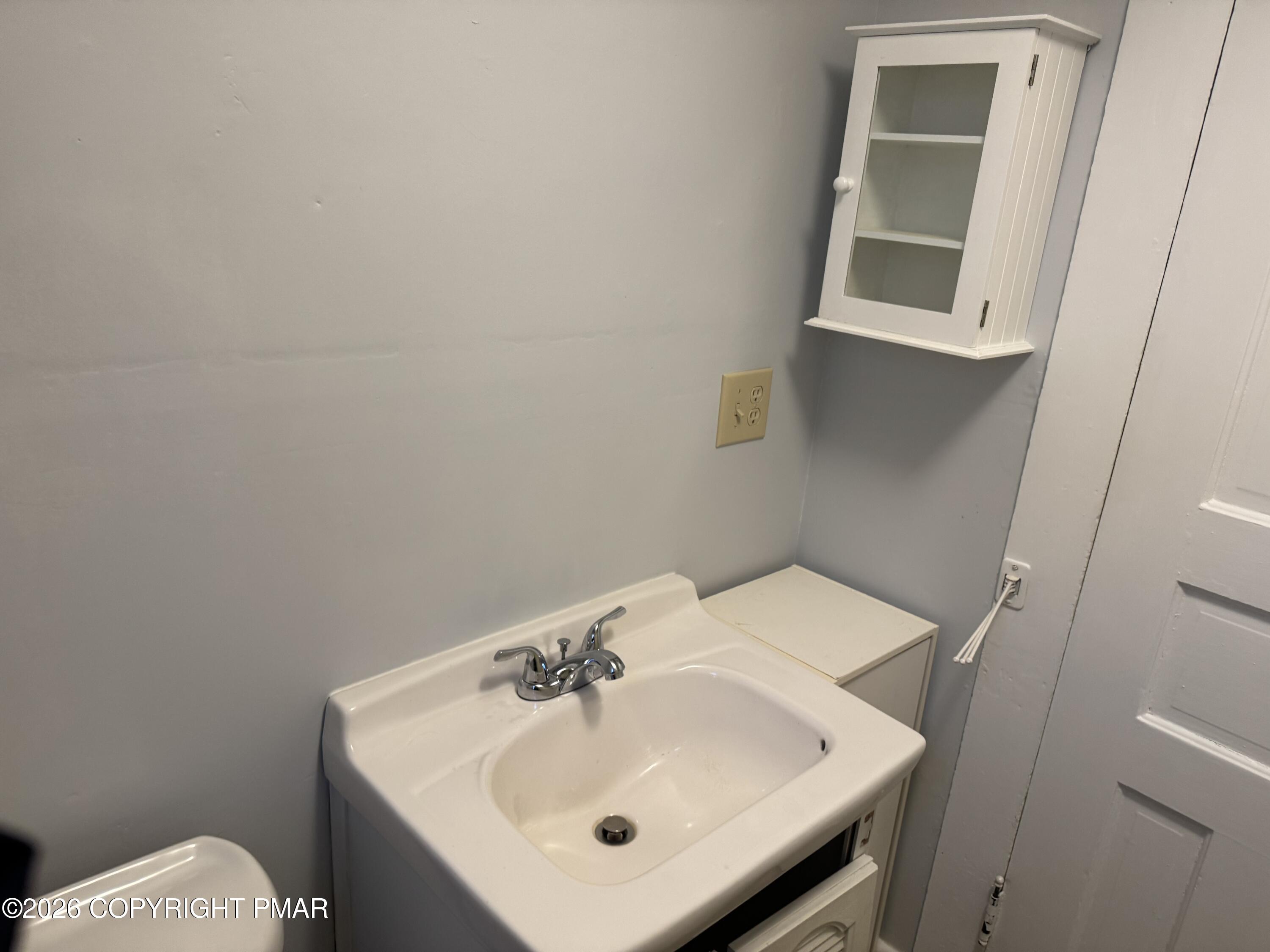 212 North Sumner Avenue Scranton, PA 18504 - Photo 11 of 21 IMG_3335