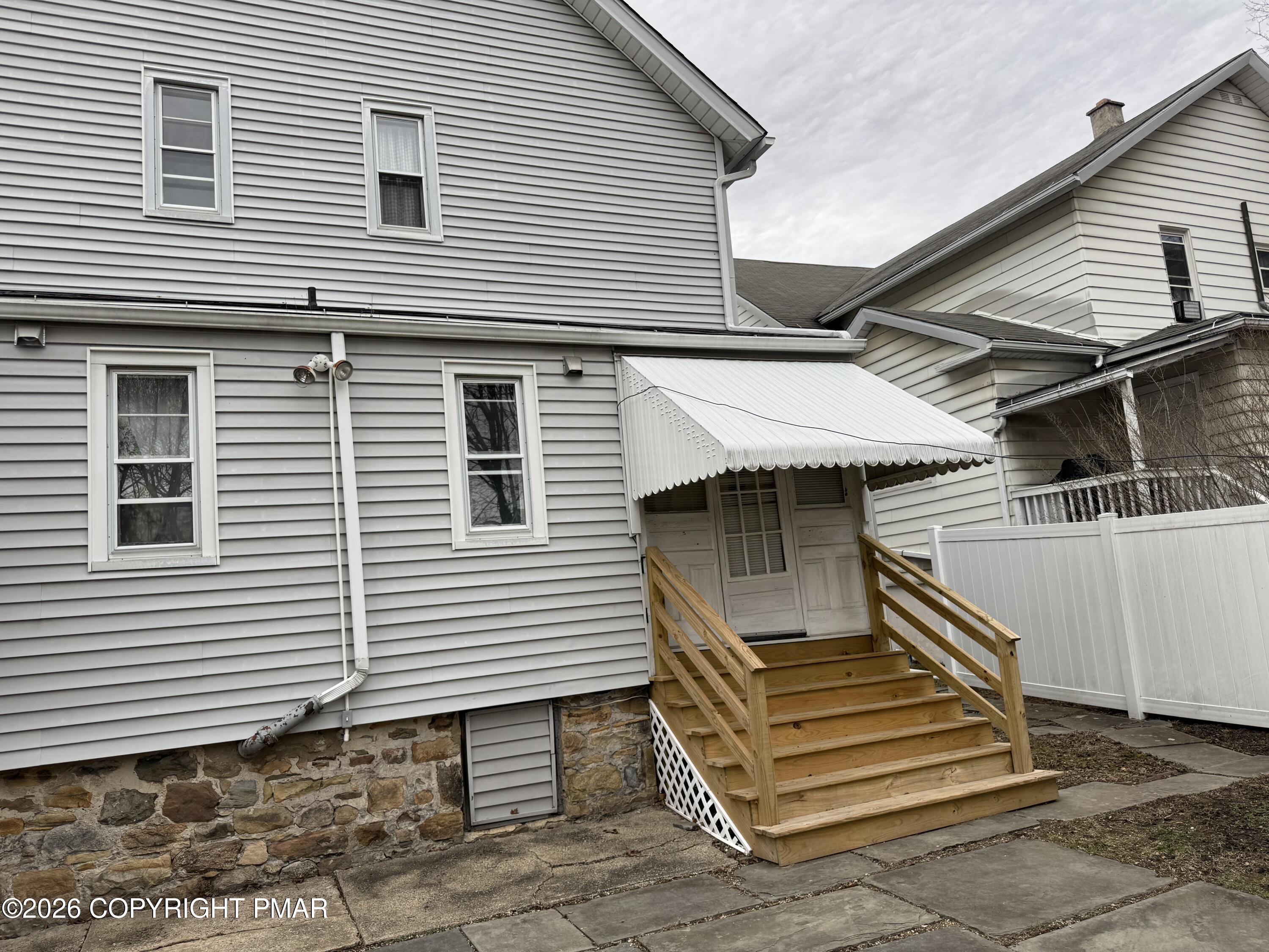 212 North Sumner Avenue Scranton, PA 18504 - Photo 18 of 21 IMG_3348