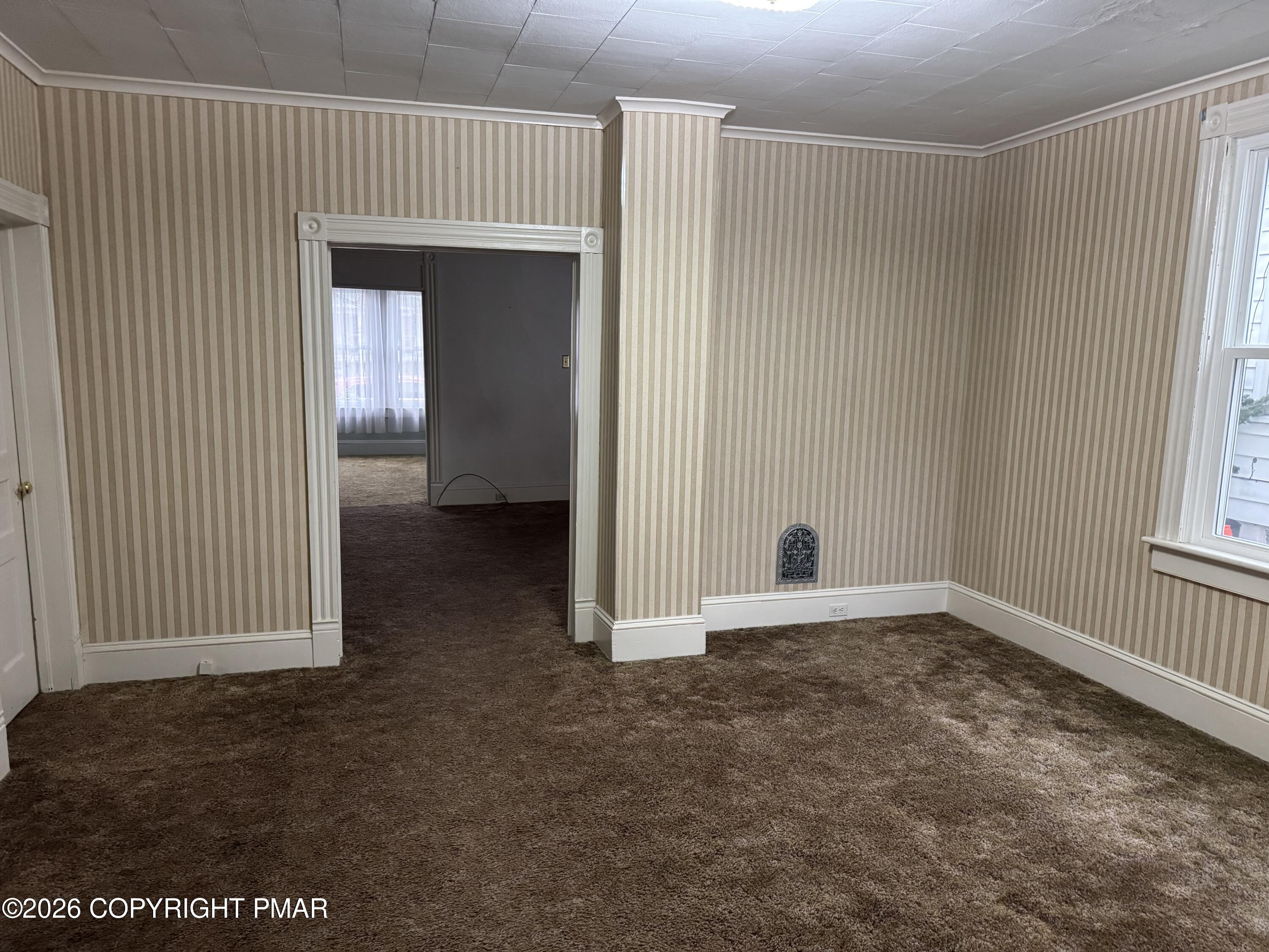 212 North Sumner Avenue Scranton, PA 18504 - Photo 5 of 21 IMG_3332