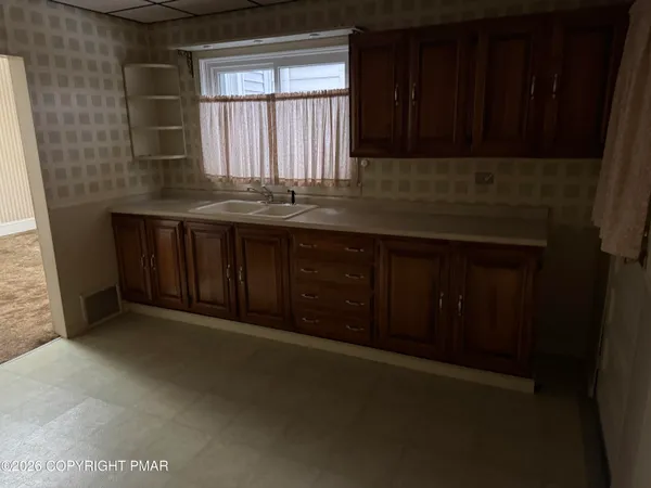 $1,850 | 212 North Sumner Avenue, Scranton, PA 18504