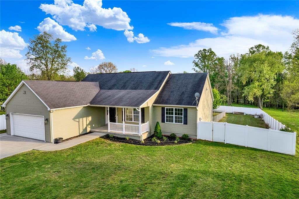 667 Old Frame Road Smithfield, PA 15478 - Photo 4 of 38