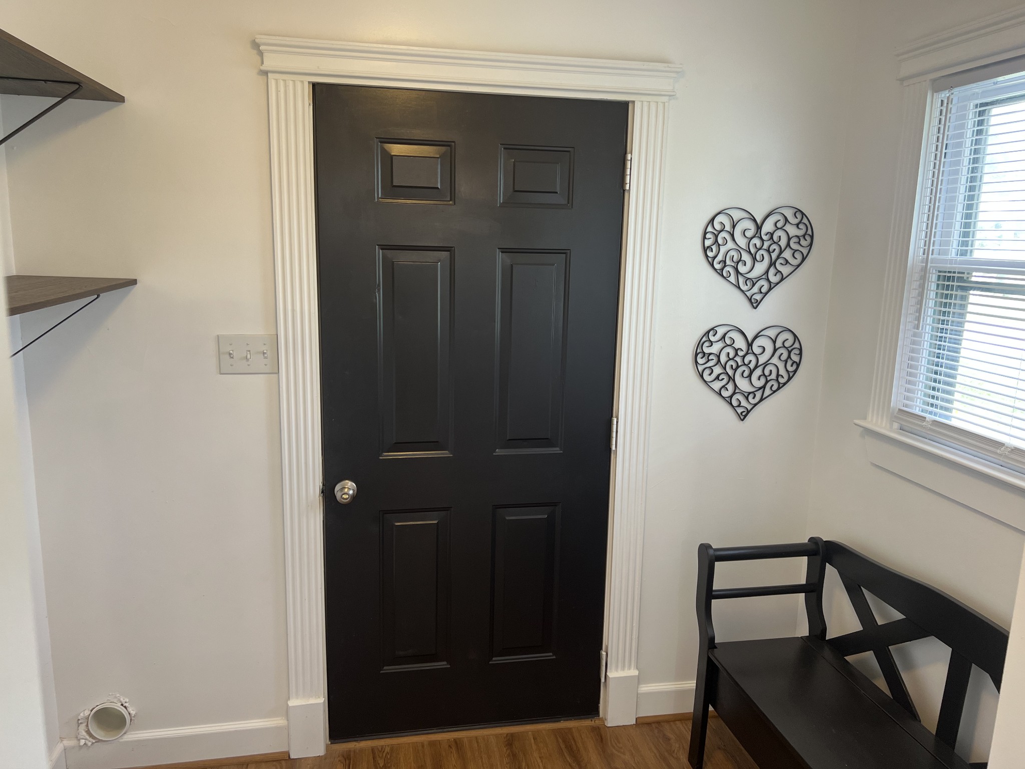 7 South Patrick Road Fayetteville, TN 37334 - Photo 30 of 32 a view of room with window and hallway