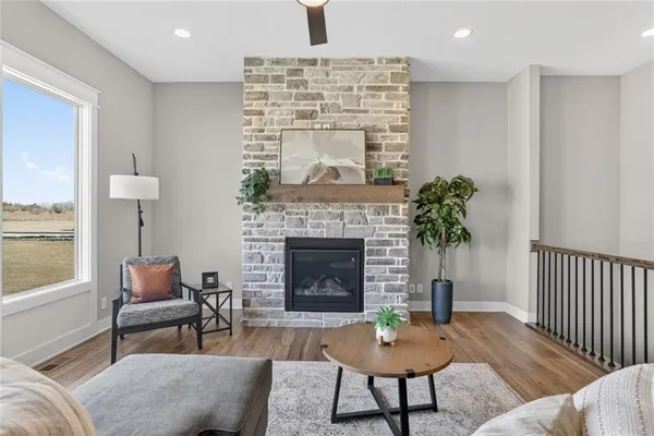$492,950 | 1508 Southwest Arborpark Terrace, Lee's Summit, MO 64082