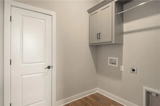 $492,950 | 1508 Southwest Arborpark Terrace, Lee's Summit, MO 64082