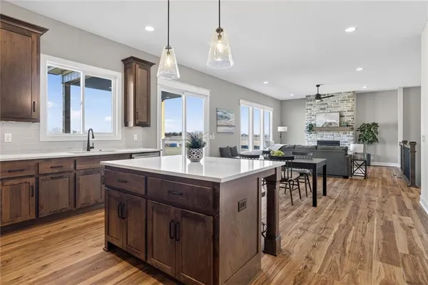 $492,950 | 1508 Southwest Arborpark Terrace, Lee's Summit, MO 64082