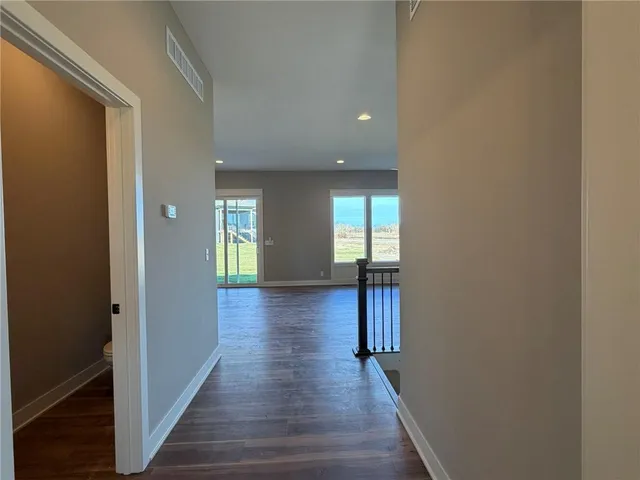 $492,950 | 1508 Southwest Arborpark Terrace, Lee's Summit, MO 64082