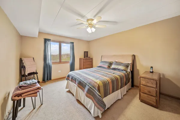 $259,900 | 6870 Winding Trail, Unit 302, Oak Forest, IL 60452
