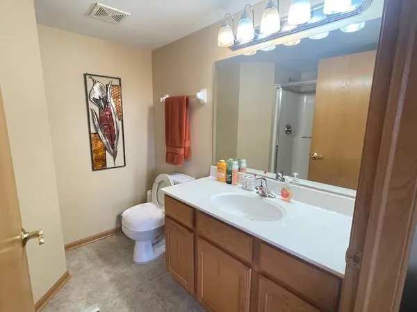 $259,900 | 6870 Winding Trail, Unit 302, Oak Forest, IL 60452