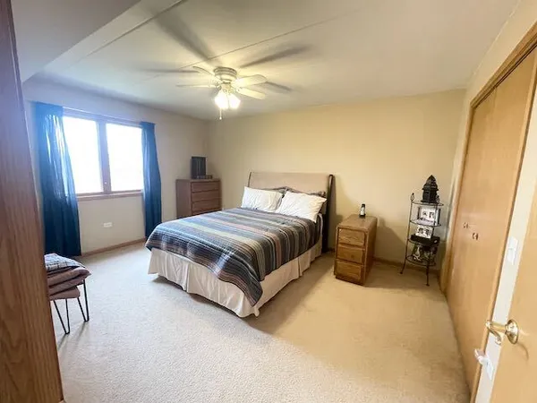 $259,900 | 6870 Winding Trail, Unit 302, Oak Forest, IL 60452