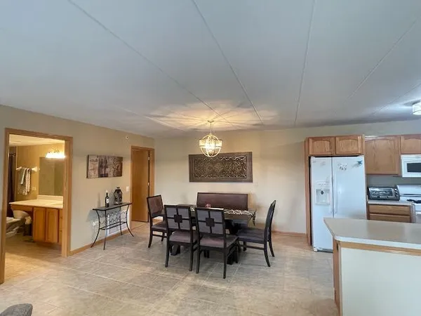 $259,900 | 6870 Winding Trail, Unit 302, Oak Forest, IL 60452