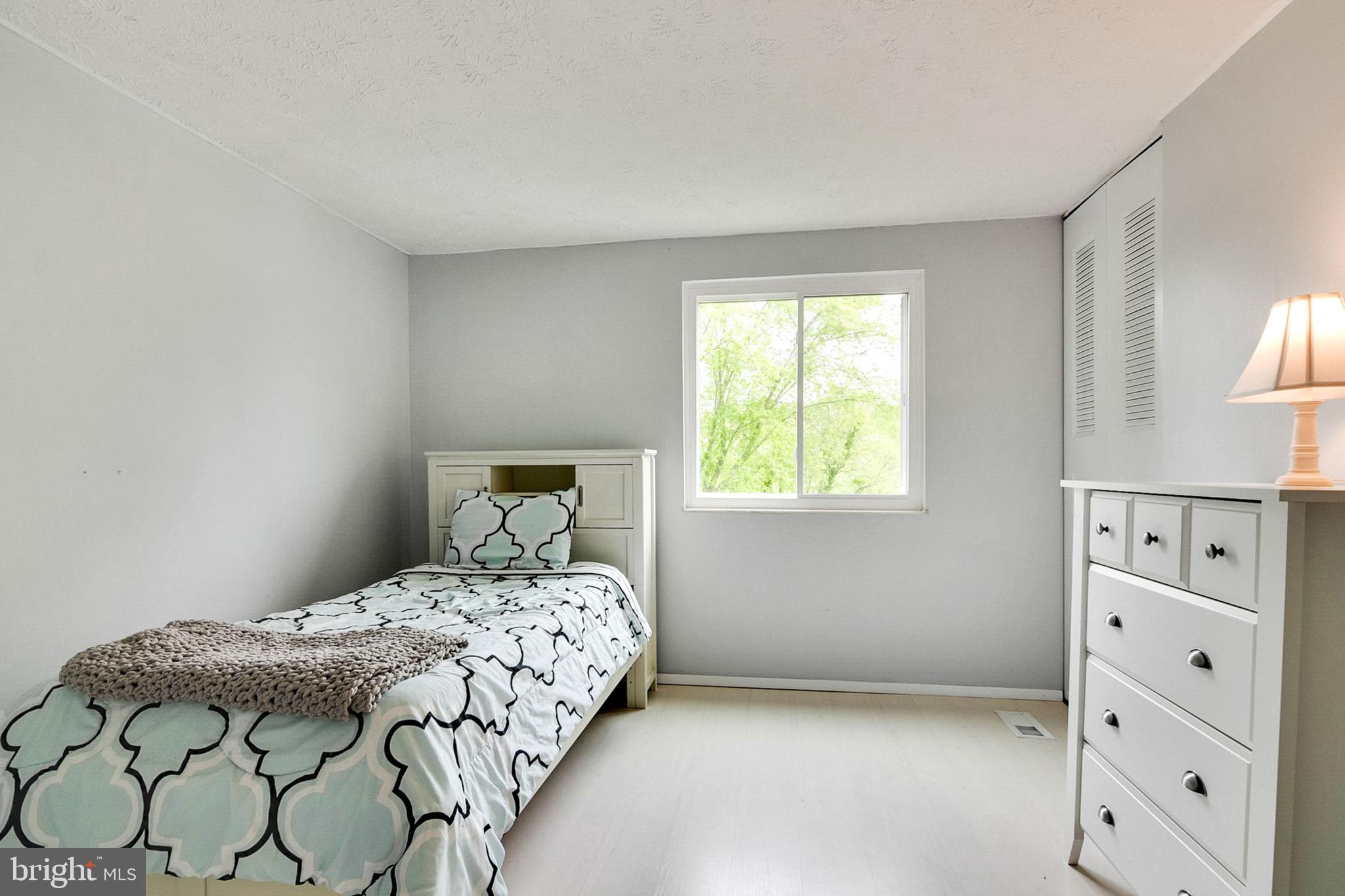 404 Belle Grove Road Gaithersburg, MD 20877 - Photo 22 of 34 Bedroom 2