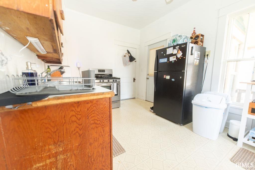 605 North Fairview Street Bloomington, IN 47404 - Photo 10 of 17