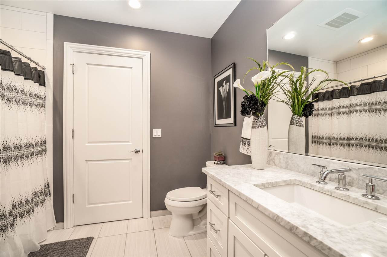 9 East Main Street, Unit 308 Bay City, MI 48708 - Photo 8 of 32 Gallery Image 8
