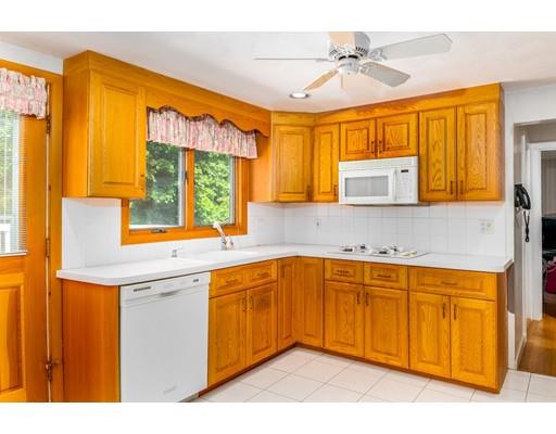 15 Gail Road Lynn, MA 01904 - Photo 7 of 26 Gallery Image 7