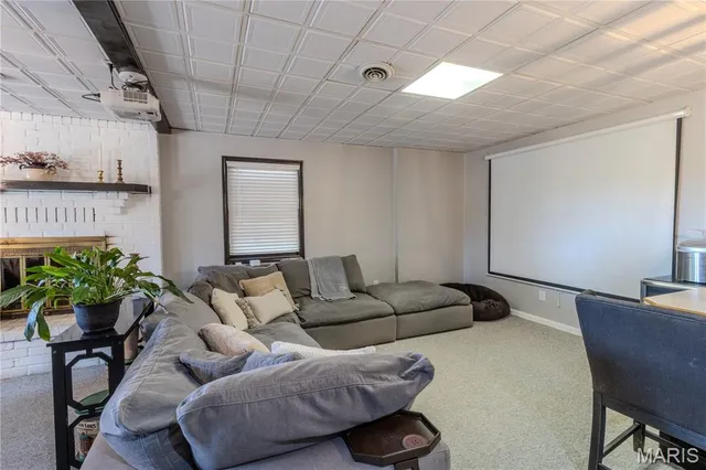 $450,000 | 16960 Lemming Lane, St. Robert, MO 65584