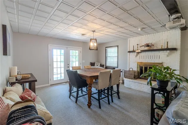 $450,000 | 16960 Lemming Lane, St. Robert, MO 65584