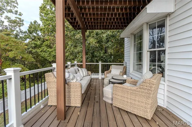 $450,000 | 16960 Lemming Lane, St. Robert, MO 65584