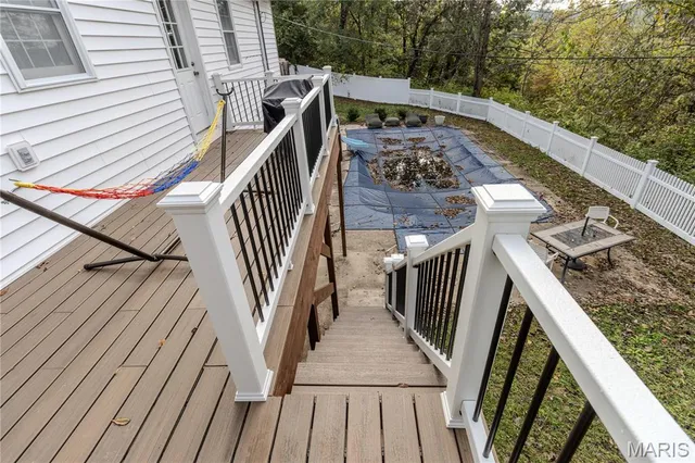 $450,000 | 16960 Lemming Lane, St. Robert, MO 65584